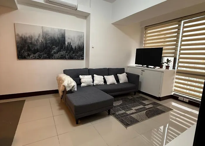 Guest house Executive Bellagio Golf View Residences Manila